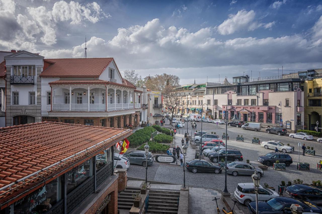 Hotel Elesa Τυφλίδα Εξωτερικό φωτογραφία